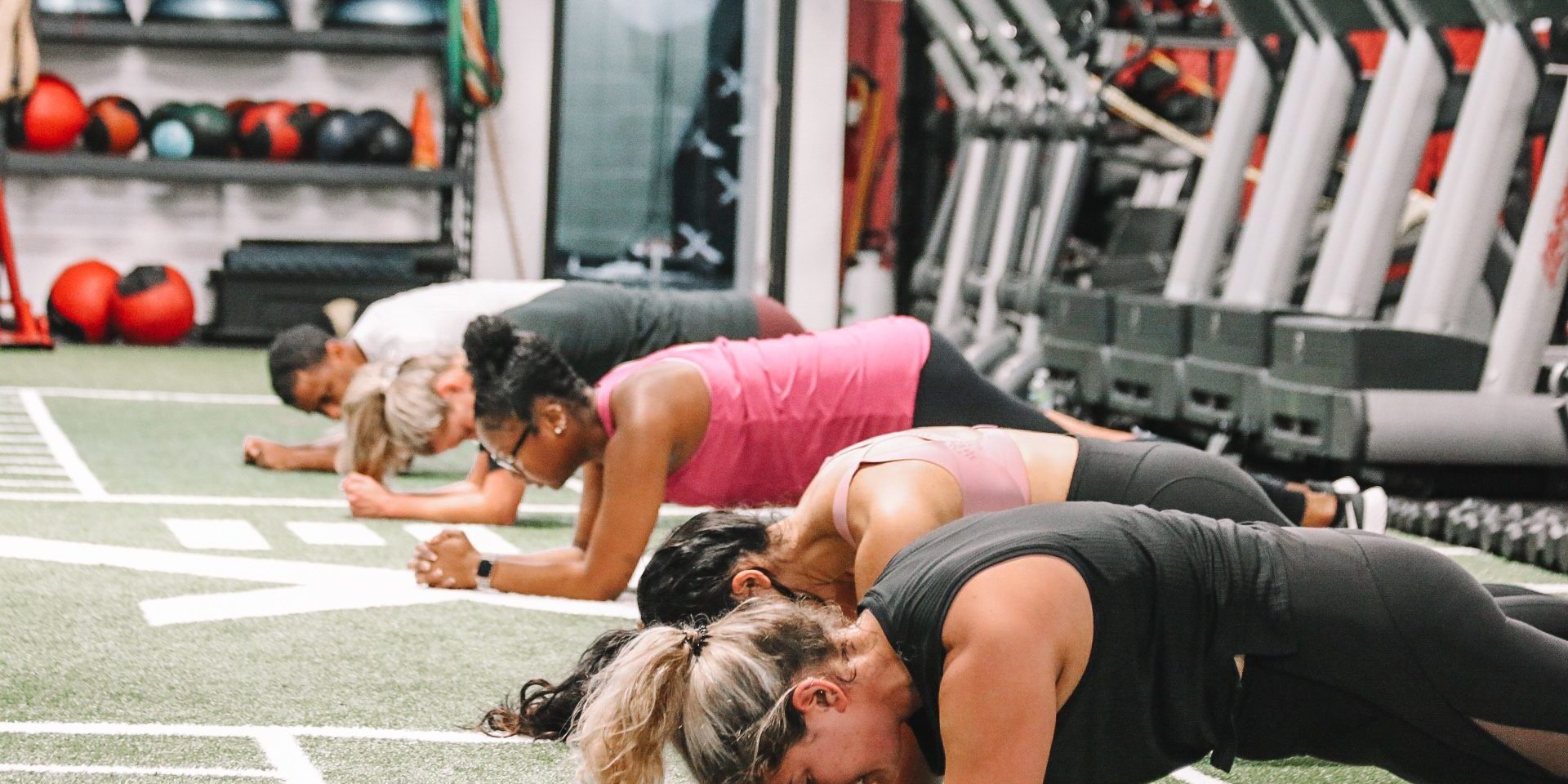 Fitness Community | group exercise ideas | group workout classes for women